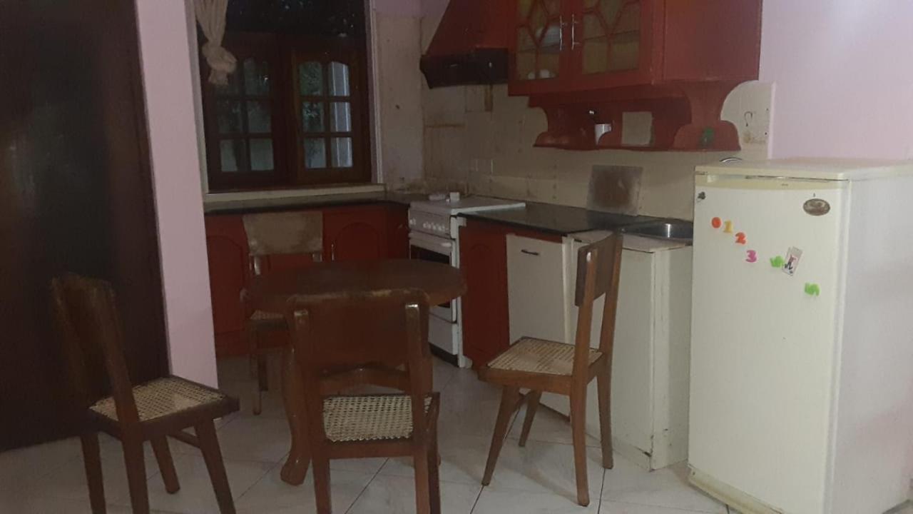 Mount House Hotel Apartment Dikwella Ngoại thất bức ảnh