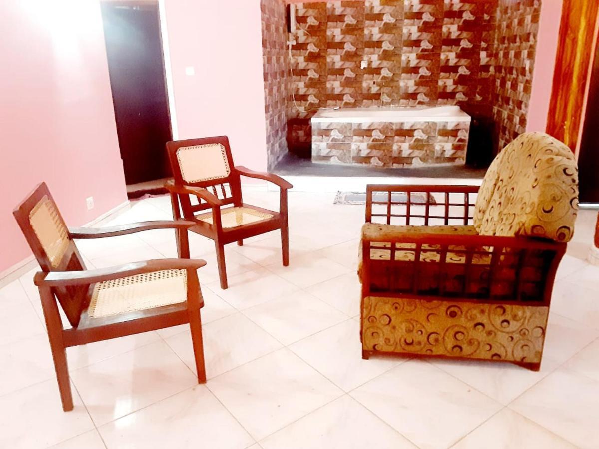 Mount House Hotel Apartment Dikwella Ngoại thất bức ảnh