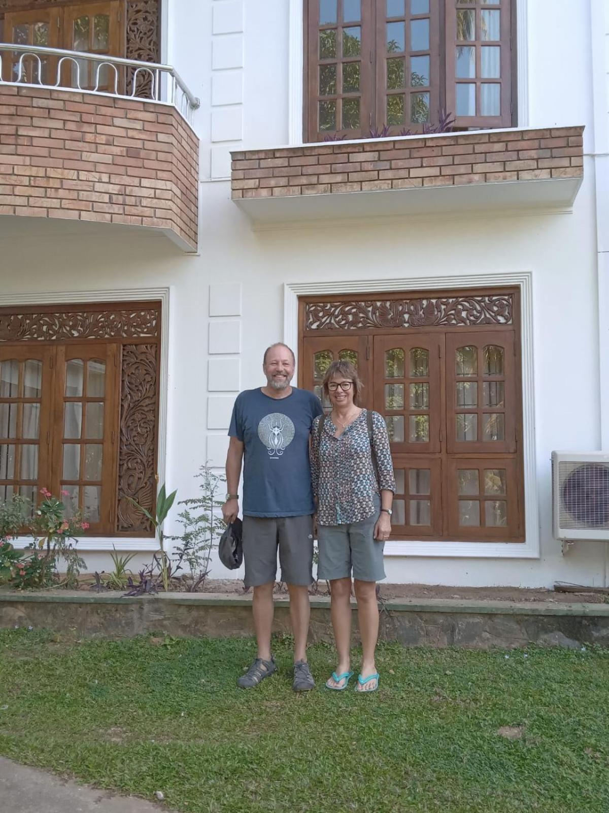 Mount House Hotel Apartment Dikwella Ngoại thất bức ảnh