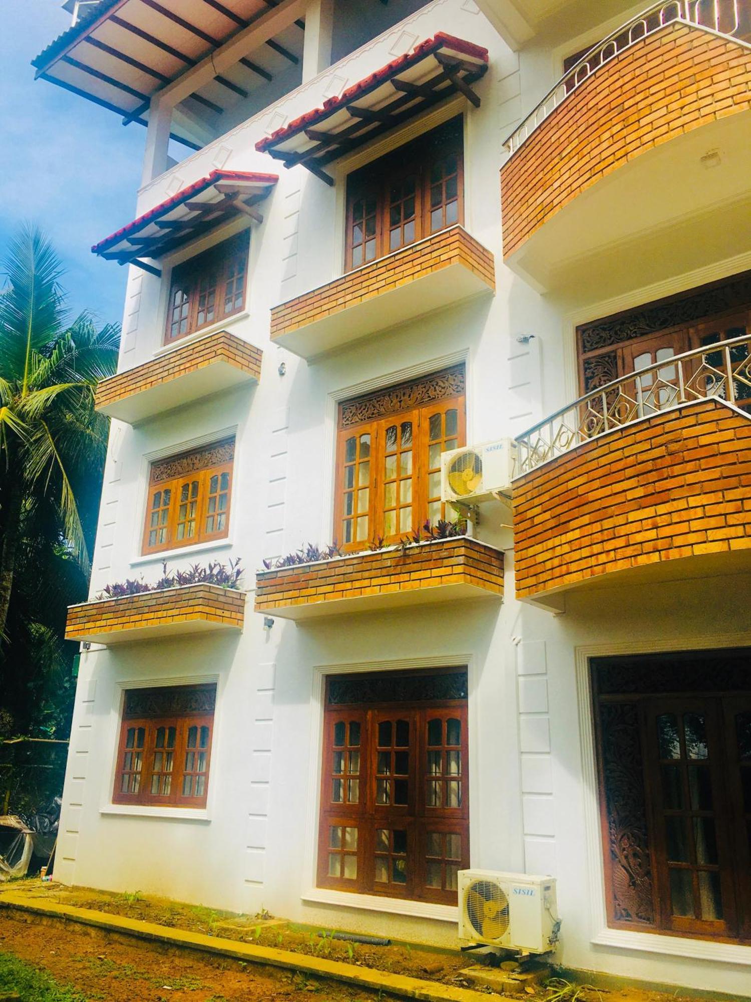 Mount House Hotel Apartment Dikwella Ngoại thất bức ảnh