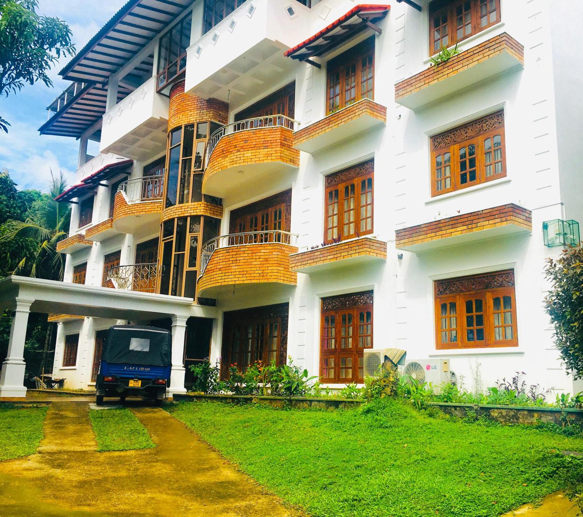 Mount House Hotel Apartment Dikwella Ngoại thất bức ảnh